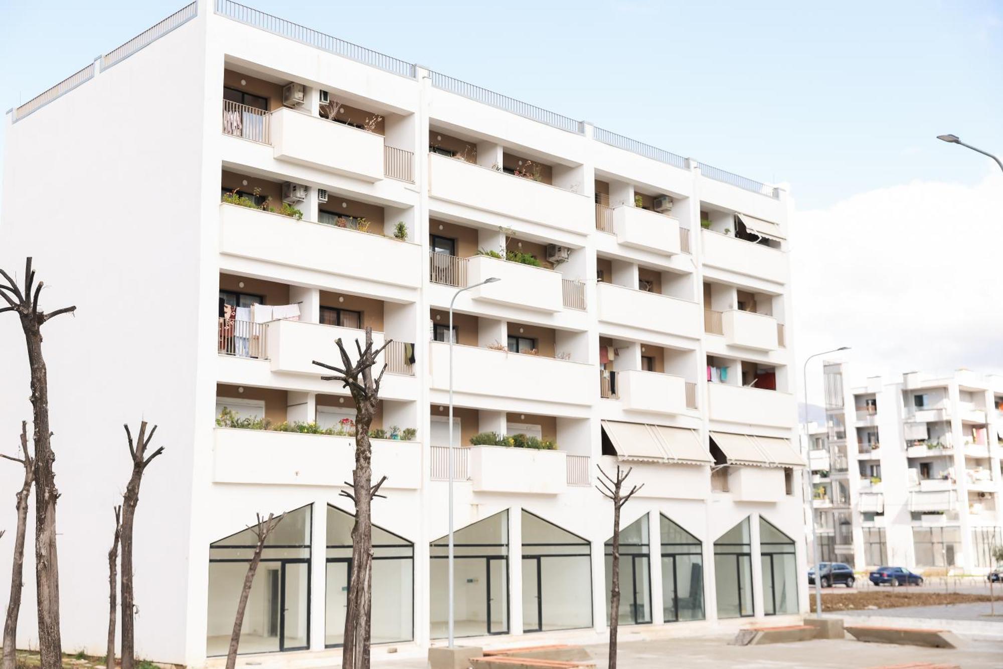 Family Apartment Тирана Экстерьер фото